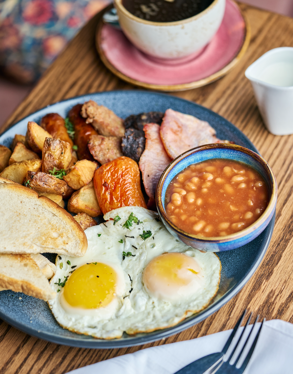 Searching for the Best Irish Breakfast in NYC? Your Hunt Ends at Tara Mor